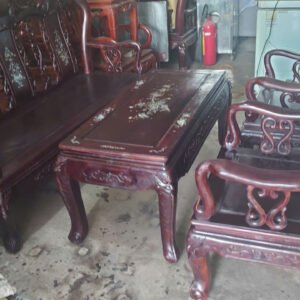 thanh lý salon gỗ gụ giá rẻ tại tphcm