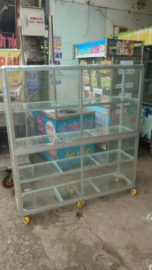 tủ kính bán hàng thanh lý rẻ tại tphcm