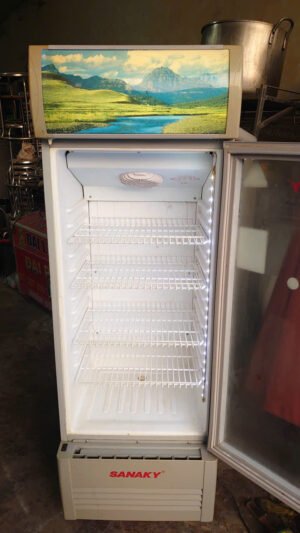 tủ mát sanaky vh-218k thanh lý