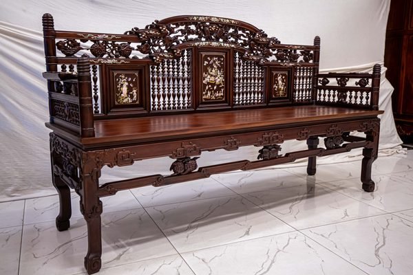 bàn ghế gỗ gụ kiểu xưa