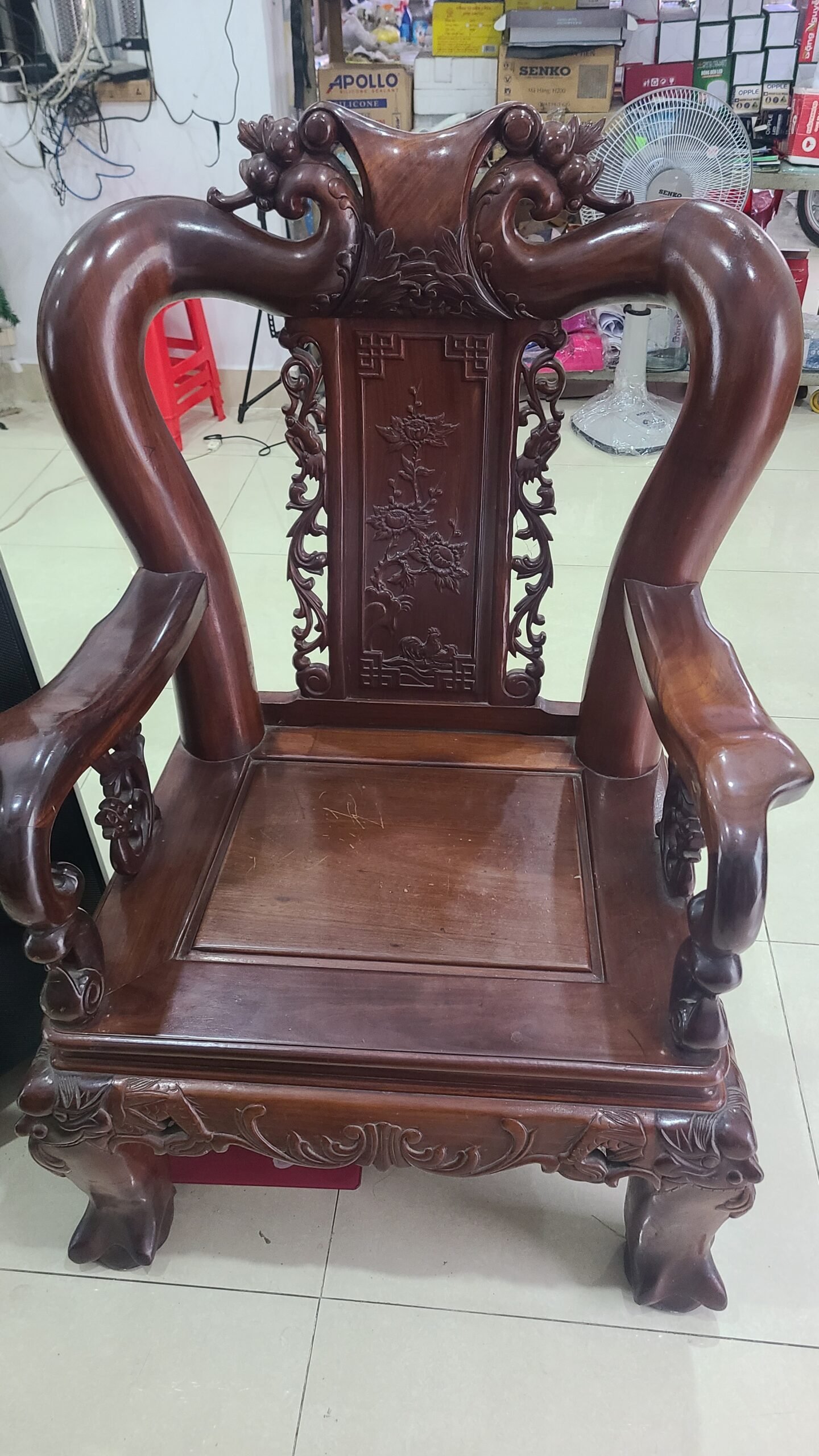 Bàn ghế gỗ gụ tay 12 - Ảnh 2